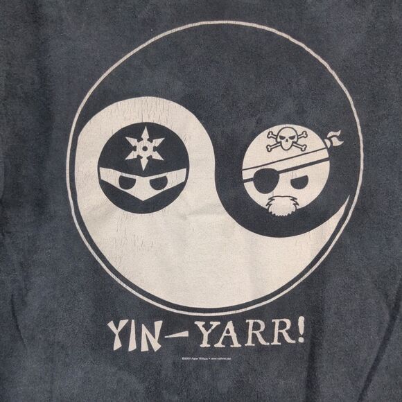 Pirate Vs. Ninja Men's Yin-Yarr! T-Shirt Black Large Embrace The Tao - Picture 5 of 14